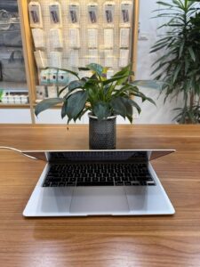Cài đặt và sửa MacBook tận nơi Quận 1 | Diticoms